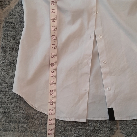 ZARA White Stretch Fitted Button Down LIKE NEW - fits more like a small - Picture 10 of 11